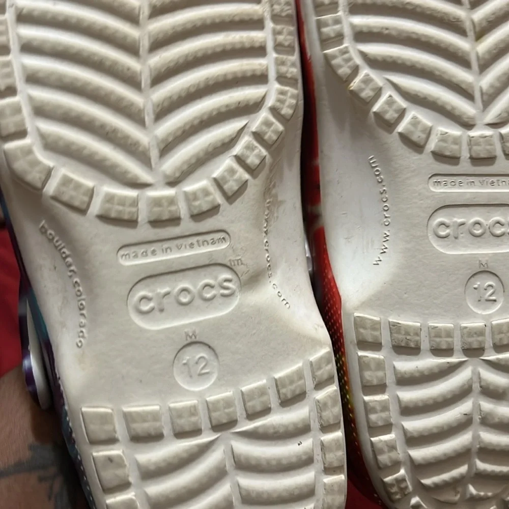 Men crocs